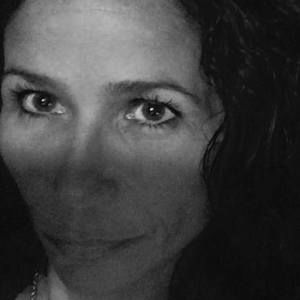 Meet your Posher, Eleanora